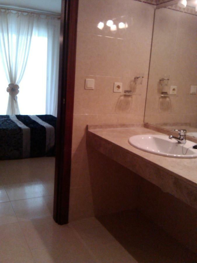 Playa Y Sol Apartment Cubelles Ngoại thất bức ảnh